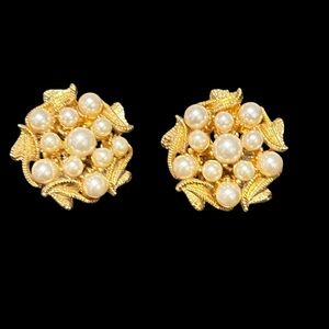 Glamorous Gold-leaf & Clustered Faux Pearls 1950’s Clip- on’s - rare